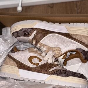 Coach Soho Sneakers in Mixed Signature - Women’s Size 5